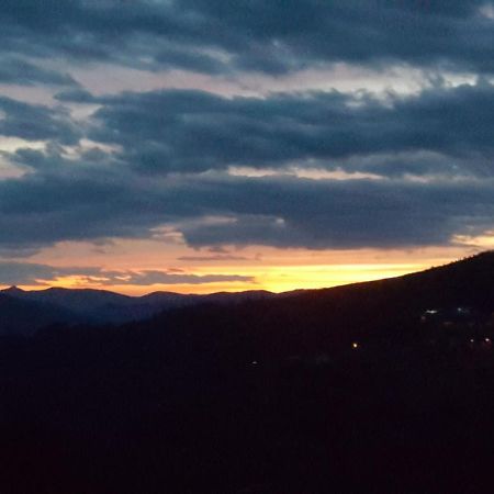 Chalet Por Do Sol คาสโตร ดายเร ภายนอก รูปภาพ
